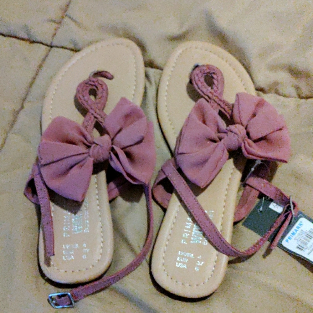 Bowtie Sandals